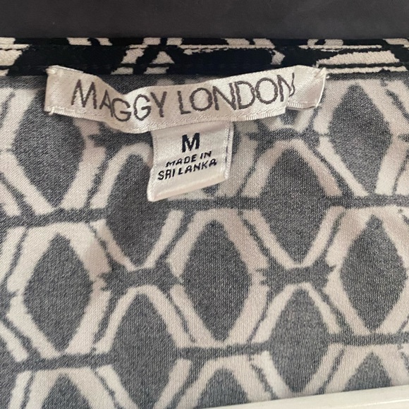 Maggy London Romper - Picture 3 of 3